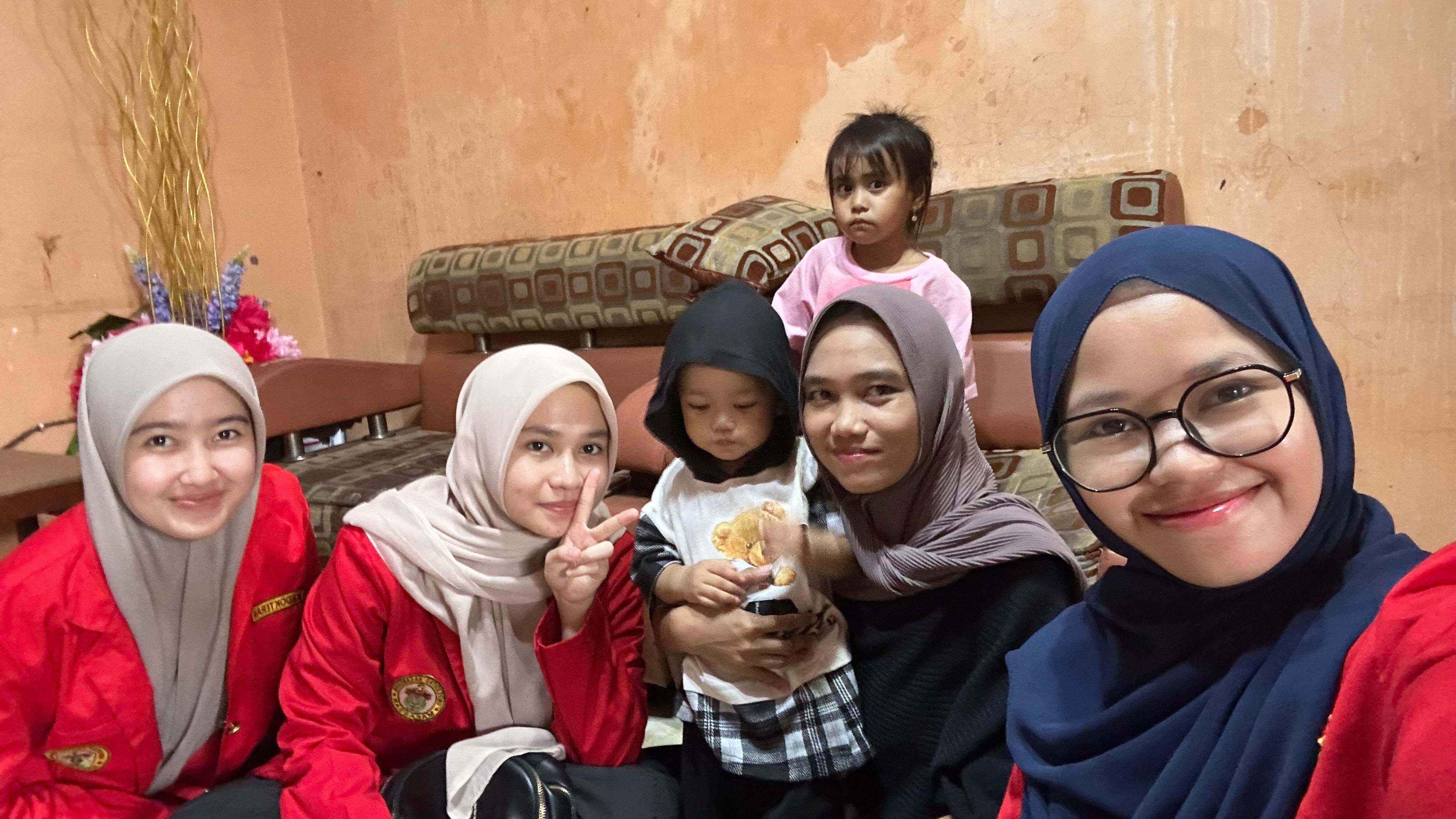 KUNJUNGAN KETUJUH DENGAN IBU ANTI DAN ADEK RAFA